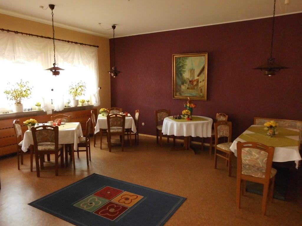 Hotel Garni Am Heuberg Eschwege Esterno foto