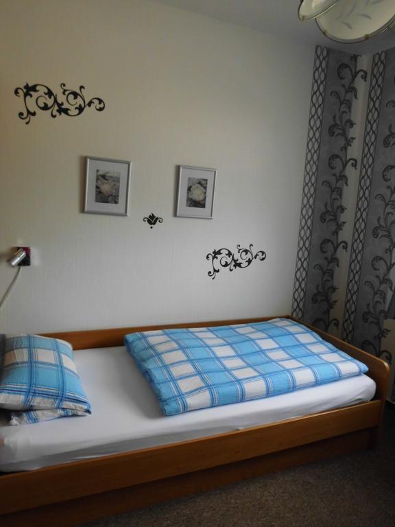 Hotel Garni Am Heuberg Eschwege Esterno foto